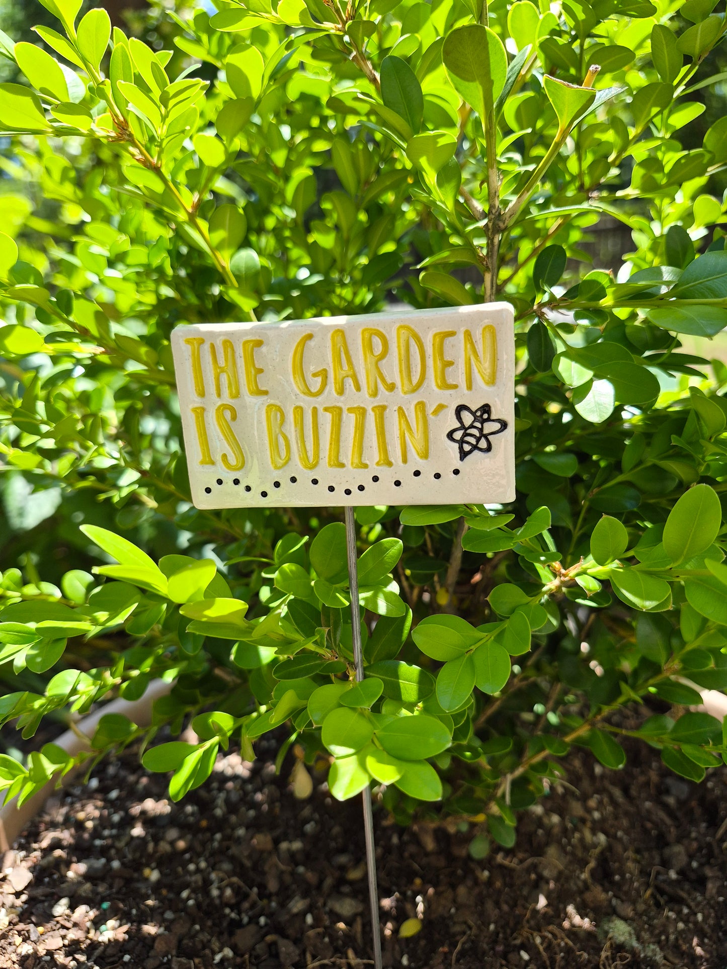 Garden Sign - THE GARDEN IS BUZZIN'