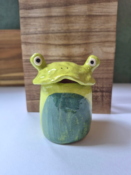 Frog Canister 161