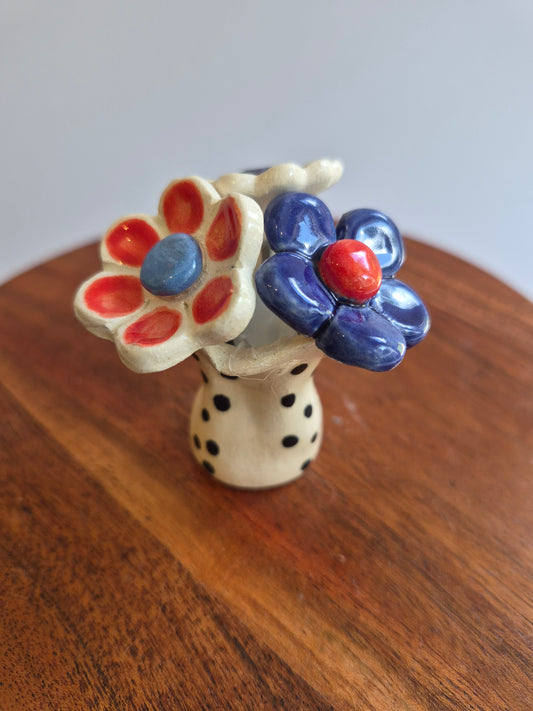 Vase w/flowers 168 - Ceramic Vase