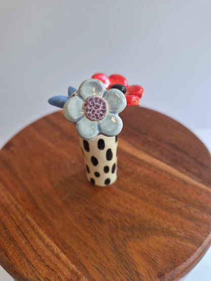 Vase w/flowers 170 - Ceramic Vase