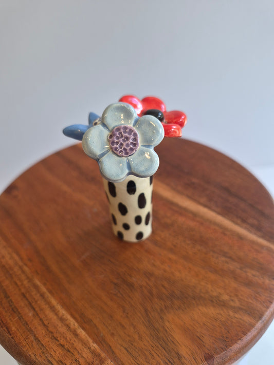 Vase w/flowers 170 - Ceramic Vase