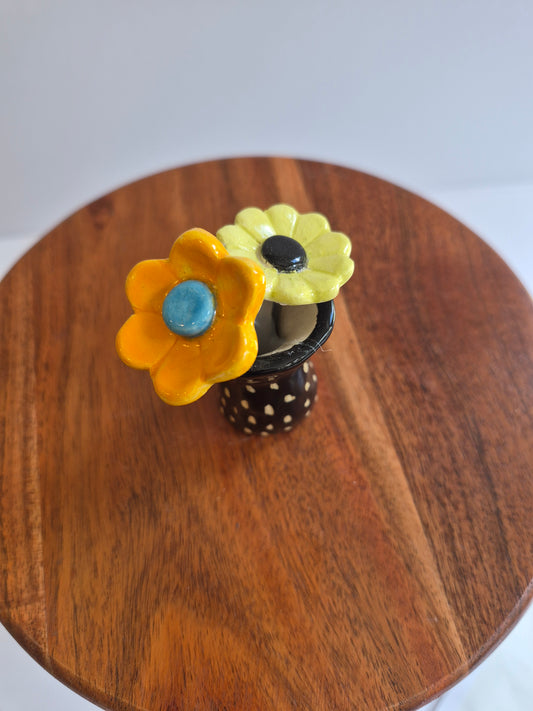 Vase w/flowers 171 - Ceramic Vase