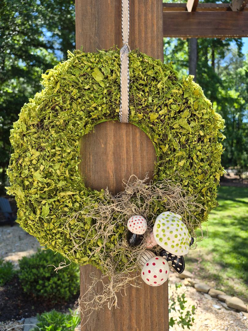 Garden Wreath - 102